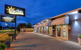 Sun Centre Motel
